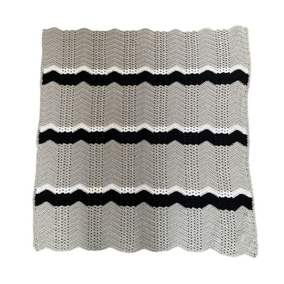 Arrow Stitched Knit Crochet Handmade Afghan Blanket Gray, Black Grandma 50x46